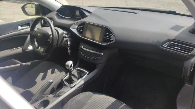 Peugeot 308 image 6