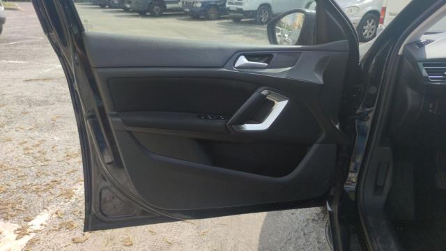 Peugeot 308 image 3