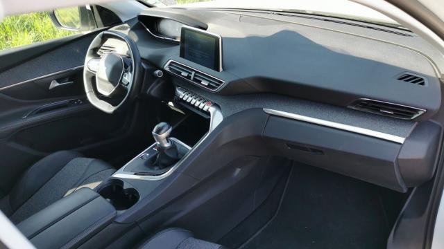 Peugeot 5008 image 6