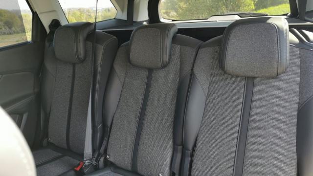 Peugeot 5008 image 8
