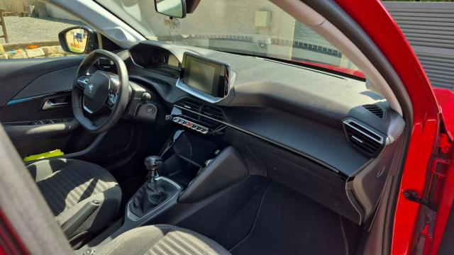 Peugeot 208 image 4