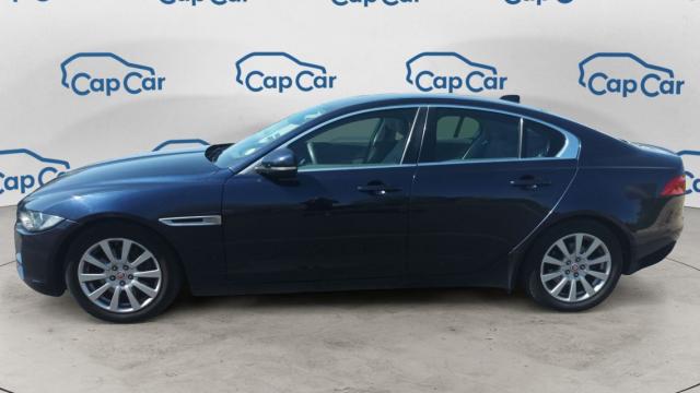 Jaguar Xe image 3