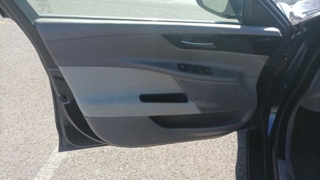 Jaguar Xe image 4