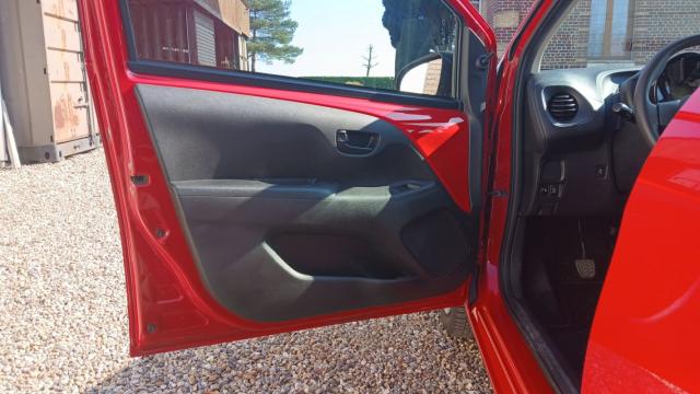 Peugeot 108 image 4