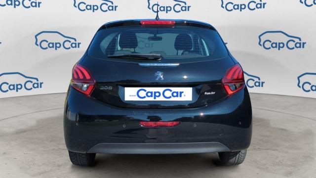 Peugeot 208 image 2