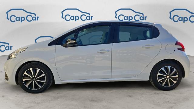 Peugeot 208 image 8