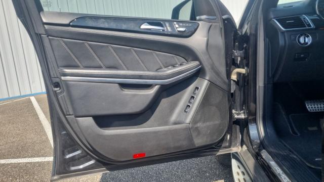 Mercedes Benz Gls image 8