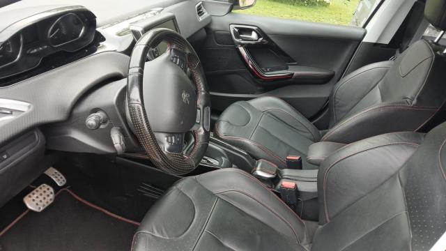 Peugeot 2008 image 1