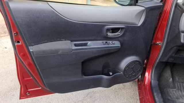 Toyota Yaris image 6