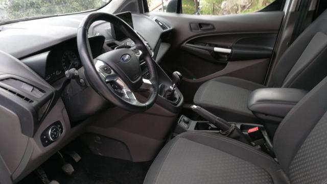 Ford Grand Tourneo Connect image 2