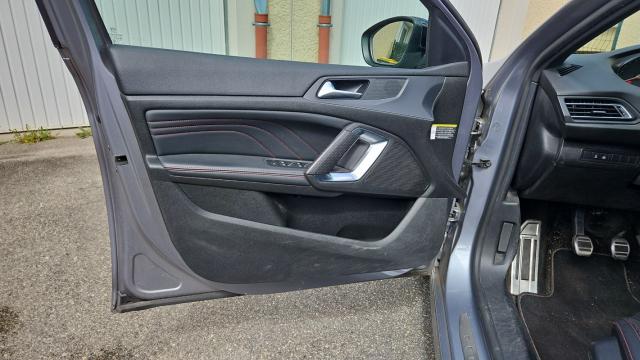 Peugeot 308 image 3