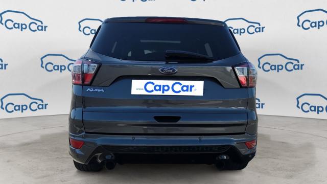 Ford Kuga image 9