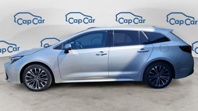 Toyota Corolla Touring Sports image 2
