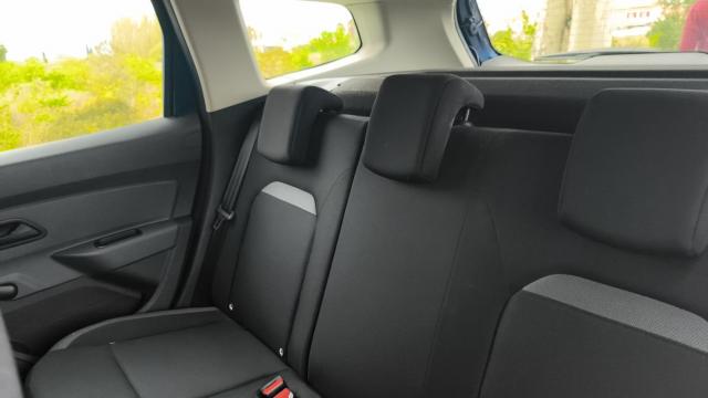 Dacia Duster image 4