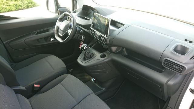 Peugeot Partner image 8