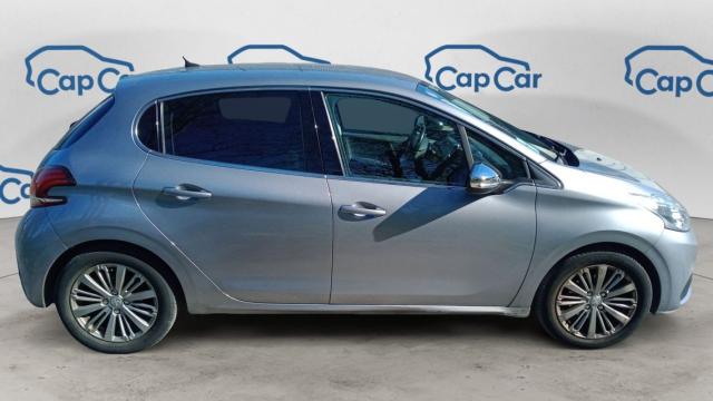 Peugeot 208 image 6