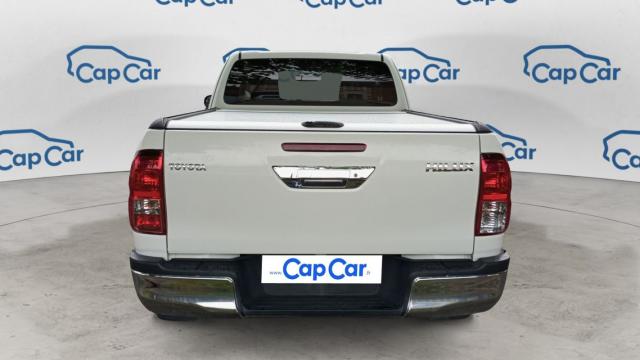 Toyota Hilux image 4