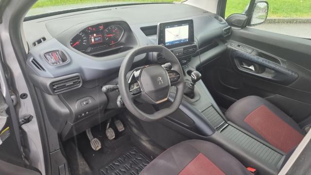 Peugeot Rifter image 3
