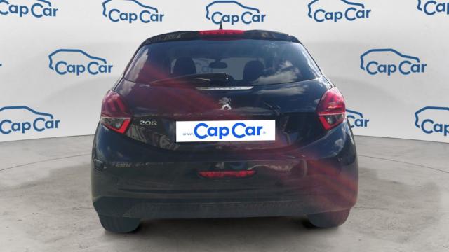 Peugeot 208 image 6