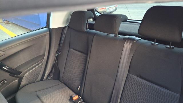 Peugeot 208 image 6