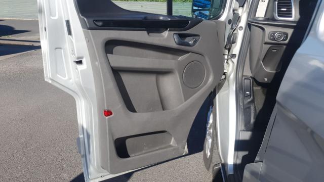 Ford Transit Custom image 4