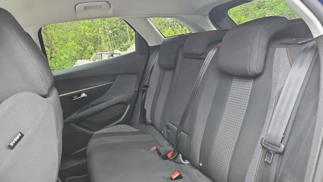 Peugeot 3008 image 9
