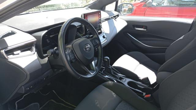 Toyota Corolla image 9