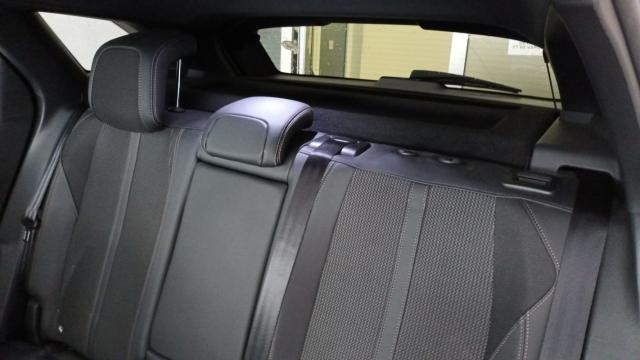 Peugeot 3008 image 1