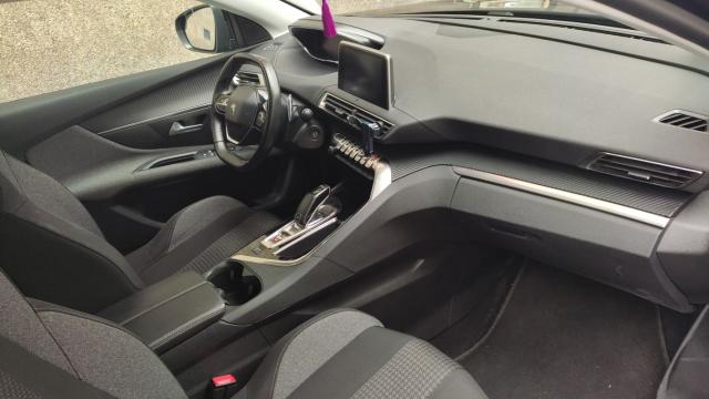 Peugeot 3008 image 4