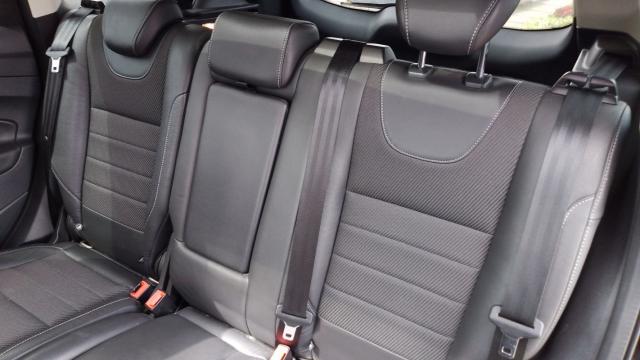 Ford Kuga image 5