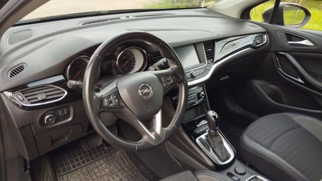 Opel Astra image 9