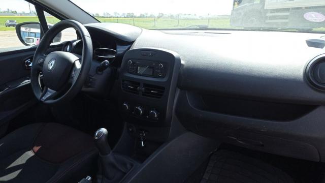 Renault Clio image 1
