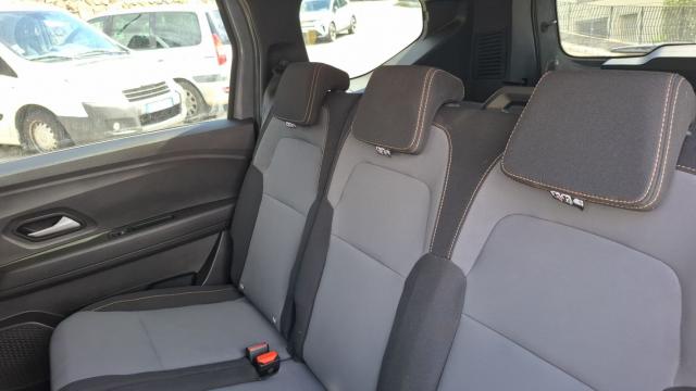 Dacia Jogger image 9