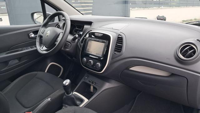Renault Captur image 2
