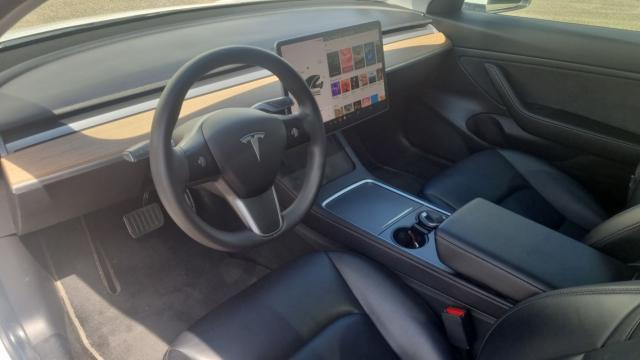 Tesla Model 3 image 5