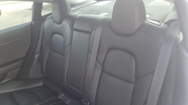 Tesla Model 3 image 9