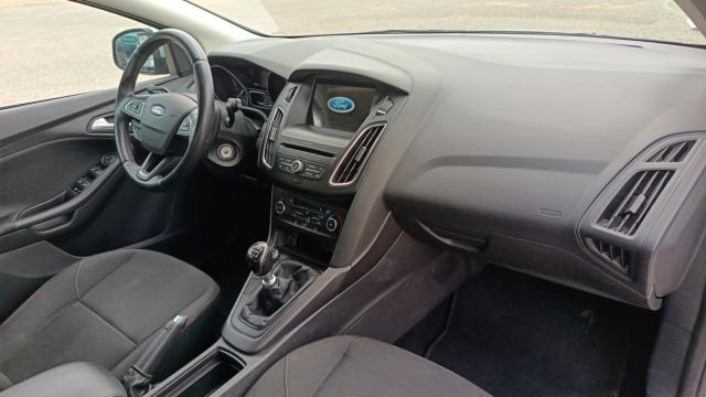 Ford Focus image 5