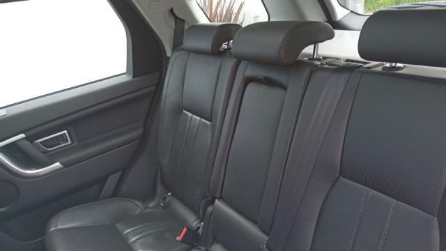 Land Rover Discovery Sport image 9