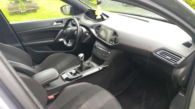 Peugeot 308 image 8