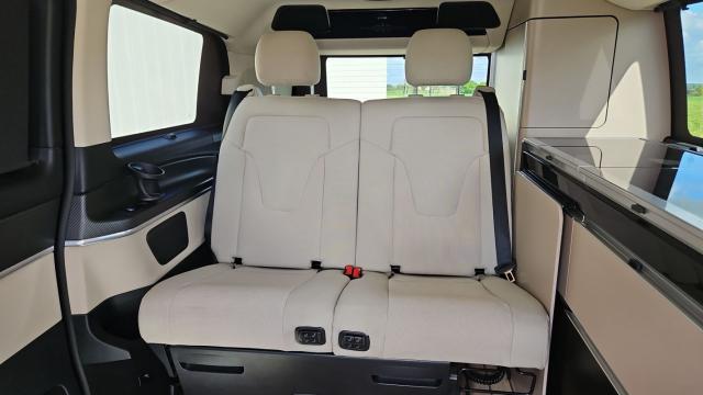 Mercedes Benz Marco Polo image 2