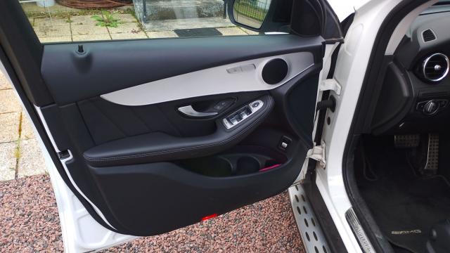 Mercedes Benz Glc image 4