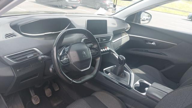 Peugeot 5008 image 6