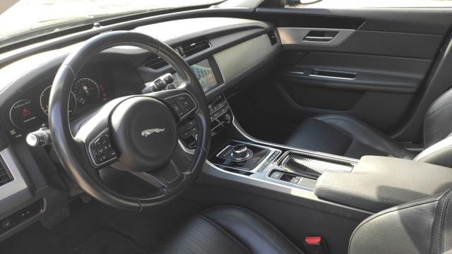 Jaguar Xf image 7