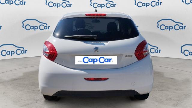 Peugeot 208 image 6