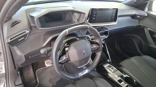 Peugeot 2008 image 7