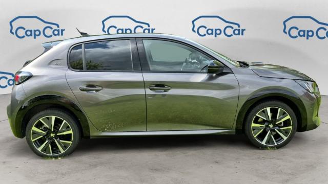 Peugeot 208 image 1