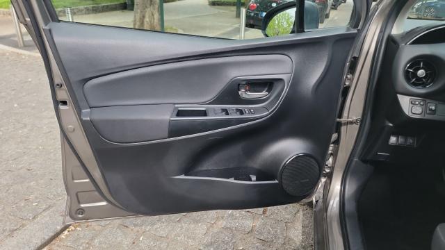 Toyota Yaris image 7