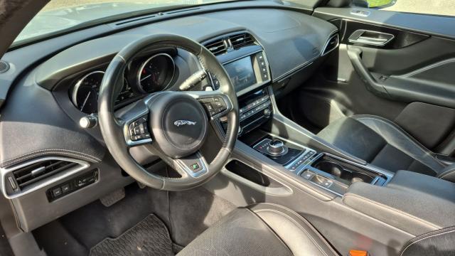 Jaguar F-Pace image 7