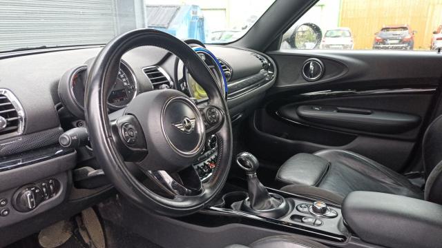 Mini Clubman image 3