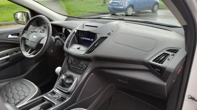 Ford Kuga image 5